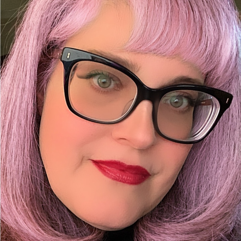 Meet your Posher, Deanna